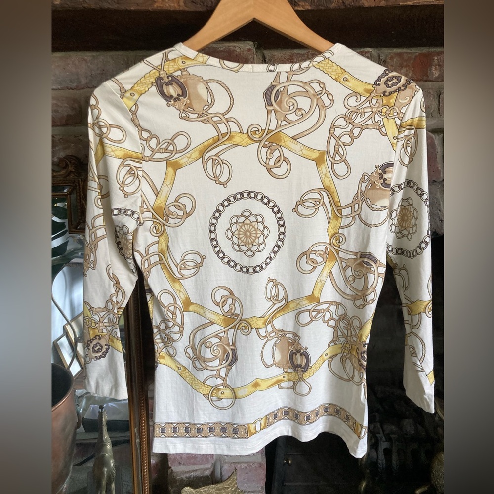 J. McLaughlin Cream & Gold SILK 3/4 Sleeve Chain & Medallion Equestrian Top - Picture 2 of 11